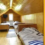 у романа * Verkhneye Sinevidnoye