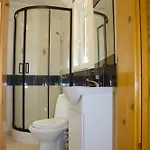 у романа *